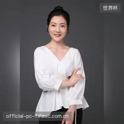 李小曼